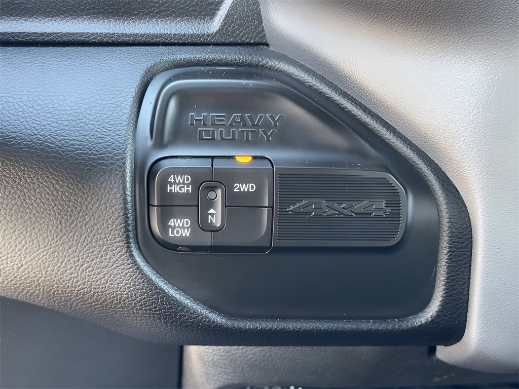 Used 2024 RAM 3500 Big Horn image 34