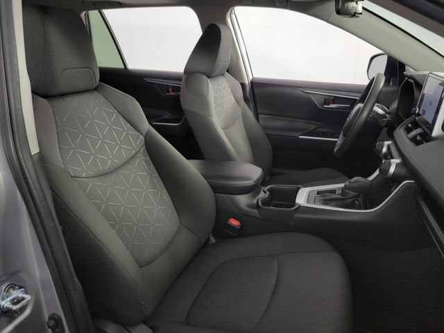 Used 2023 Toyota RAV4 XLE w/ Convenience Package FWD image 15