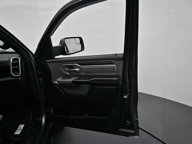 Used 2021 RAM 1500 Big Horn image 26