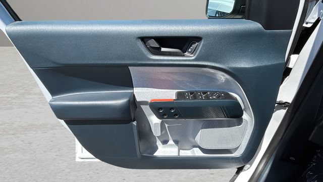 Used 2024 Ford Maverick XLT FWD image 18