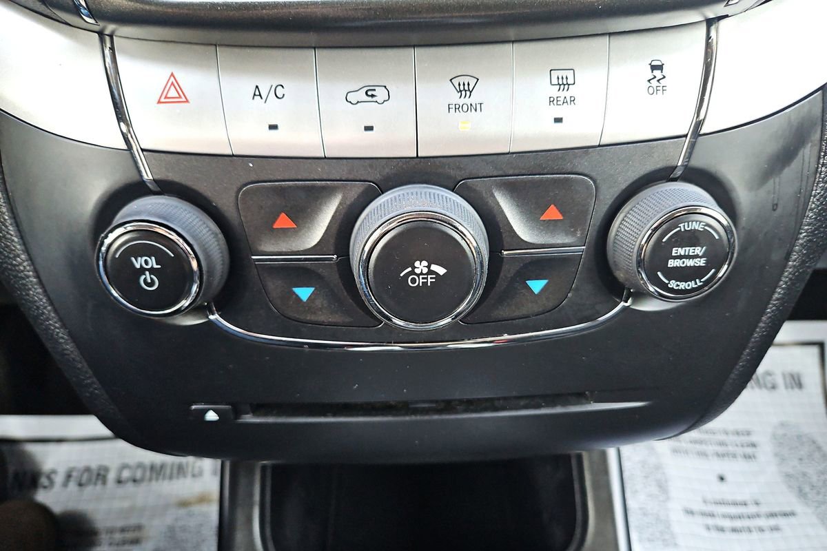 Used 2020 Dodge Journey SE w/ SE Popular Equipment Group image 28