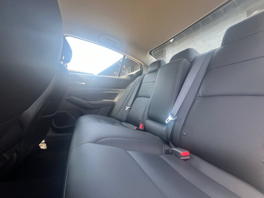 Used 2020 Nissan Altima 2.5 SR FWD image 19