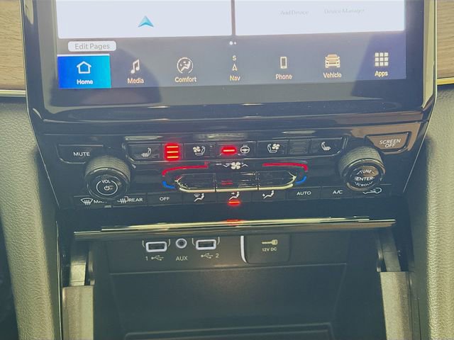 New 2025 Jeep Grand Cherokee Summit w/ Obsidian Package image 16