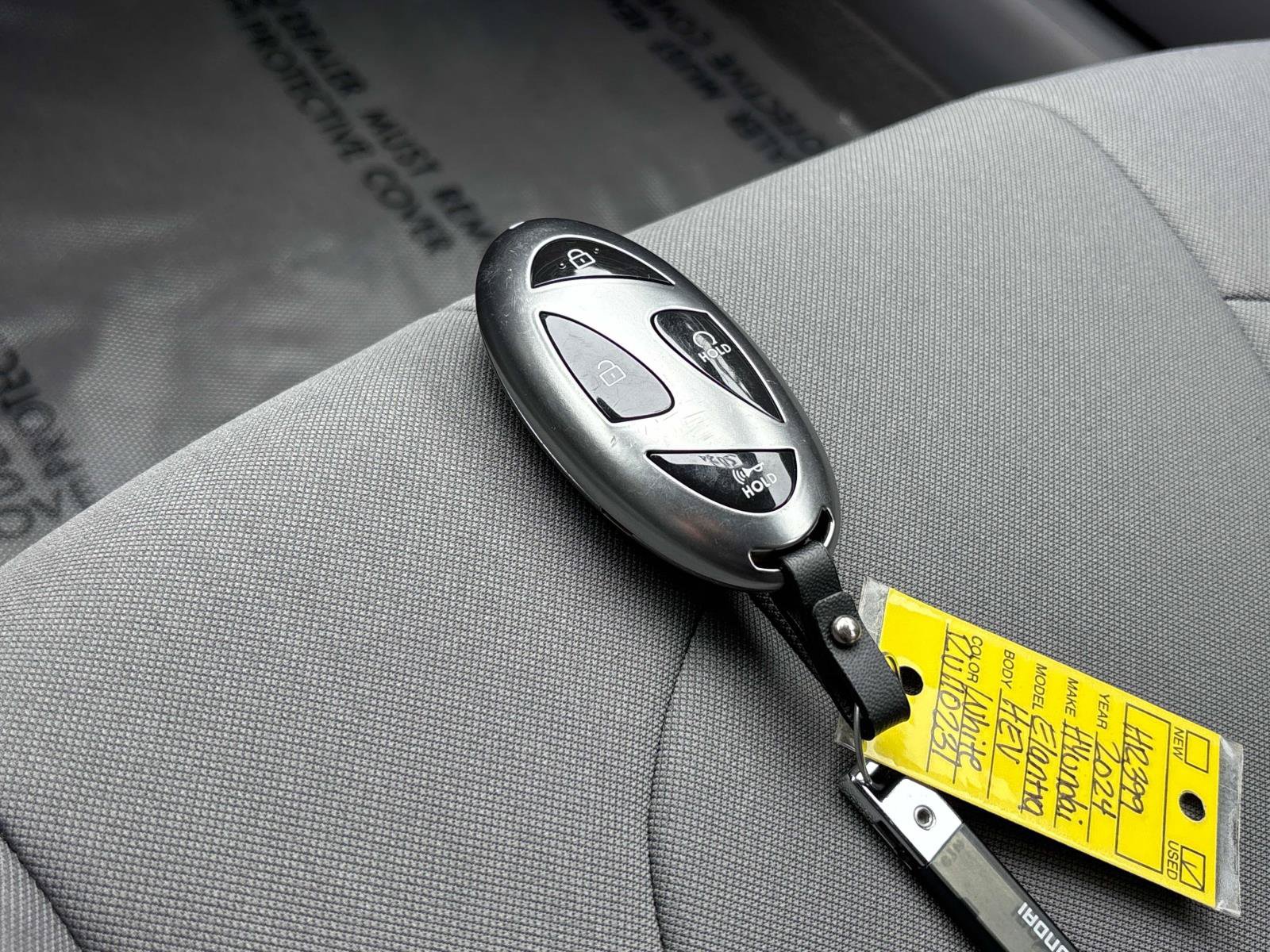 Certified 2024 Hyundai Elantra Blue FWD image 25