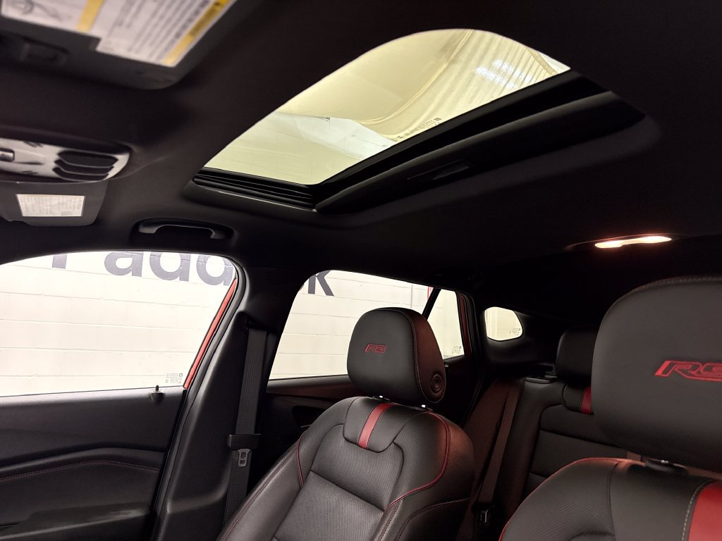 Certified 2024 Chevrolet Trax RS w/ Sunroof Package FWD image 22
