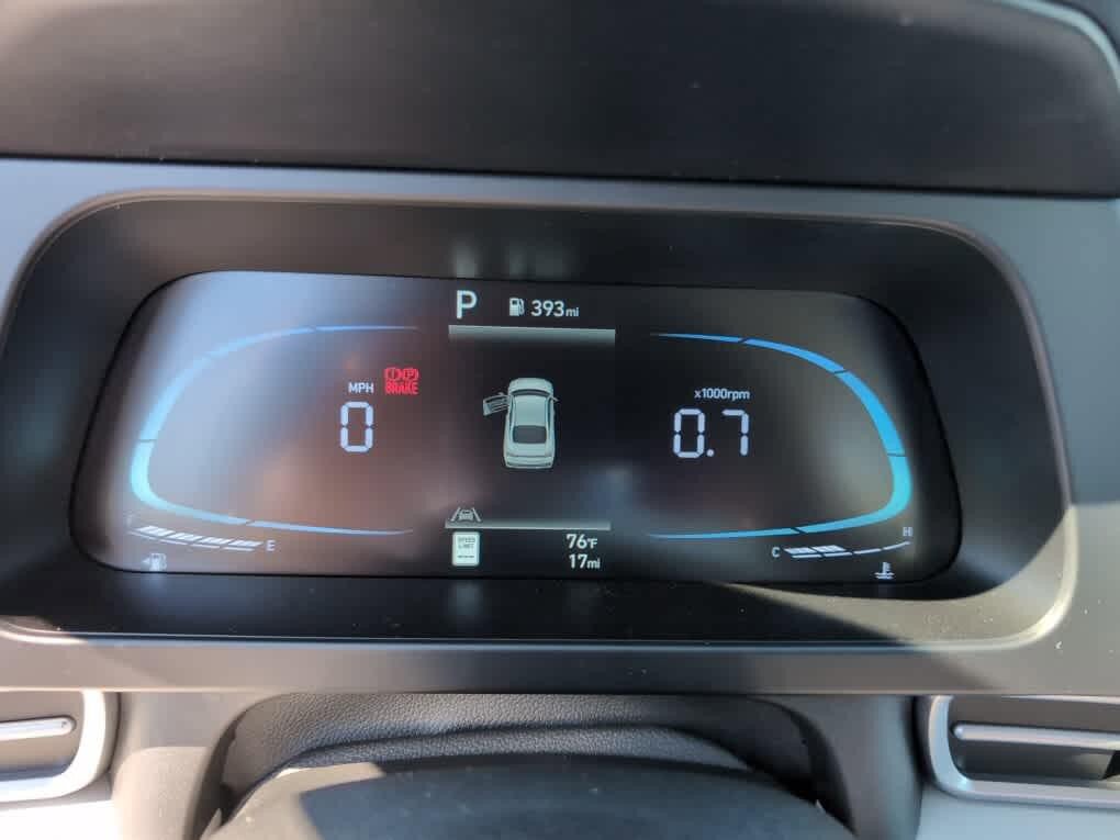New 2026 Hyundai Elantra SEL Sport FWD image 28