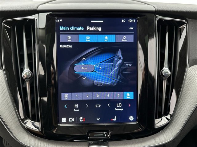 Certified 2025 Volvo XC60 B5 Plus image 18
