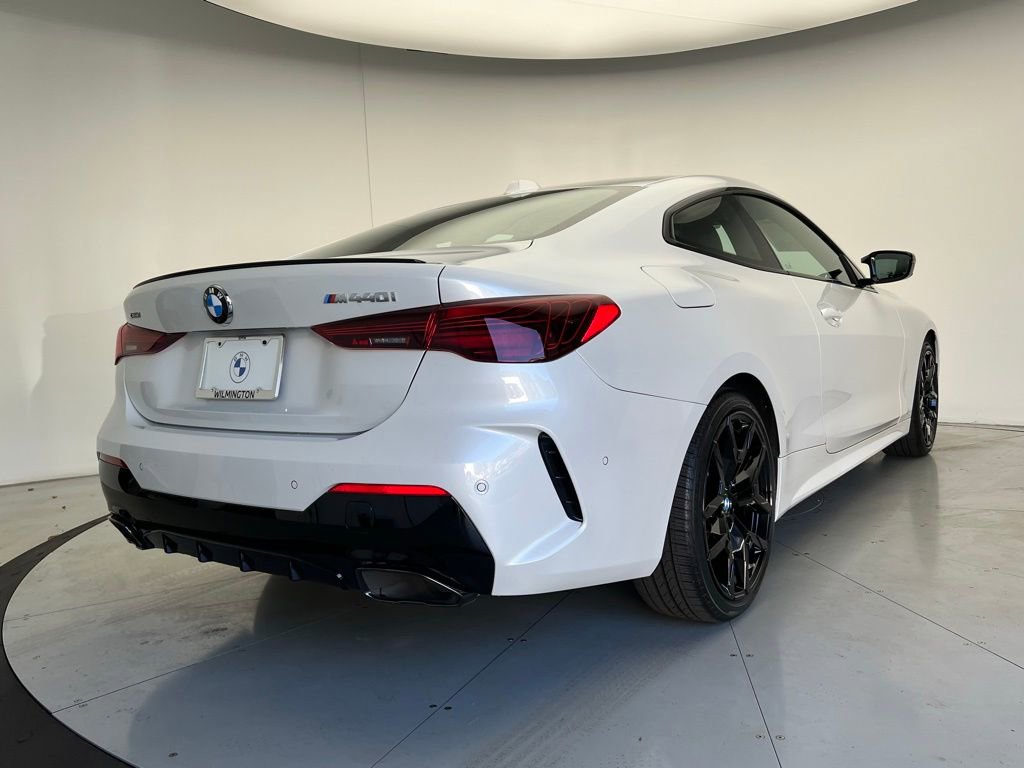 Certified 2026 BMW 440i xDrive Coupe image 3