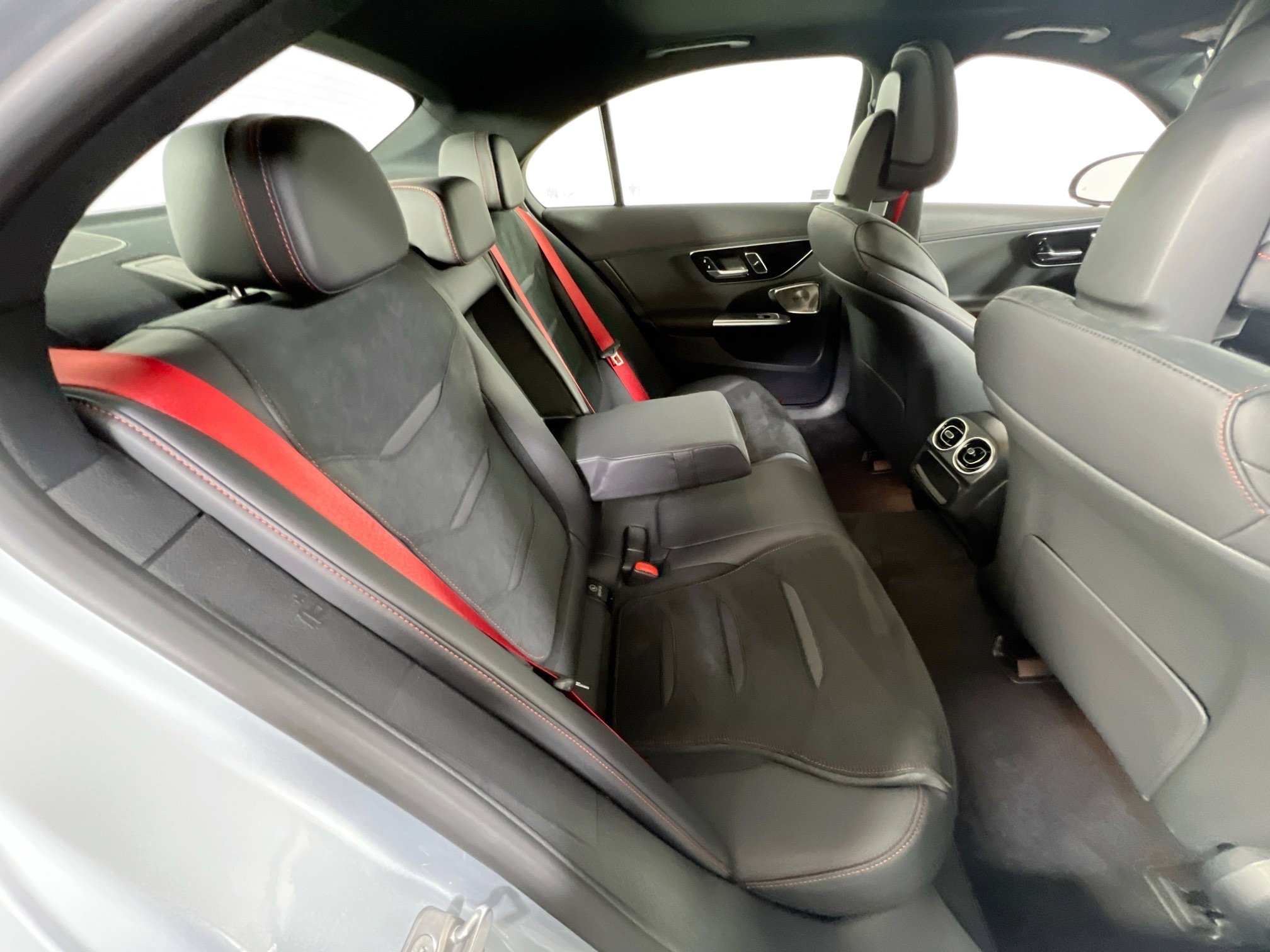 Used 2024 Mercedes-Benz C 43 AMG 4MATIC Sedan image 28