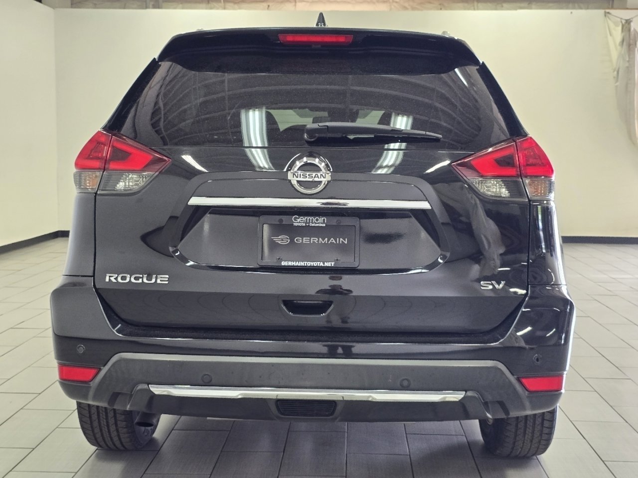 Used 2020 Nissan Rogue SV image 15