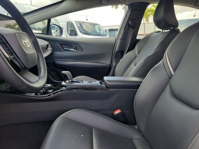 Used 2025 Toyota Prius Limited FWD image 19