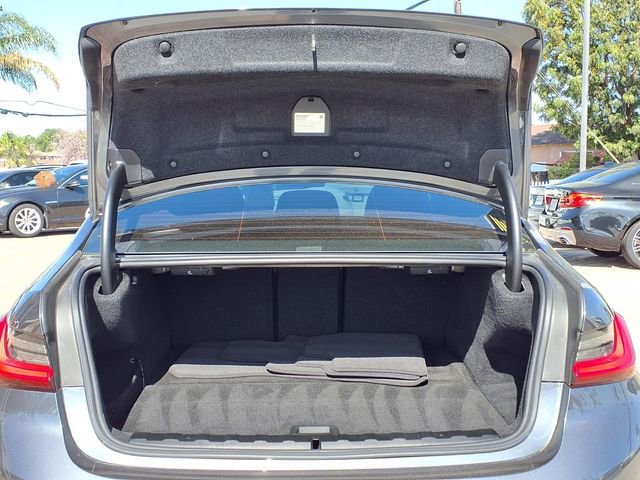 Used 2021 BMW 330e w/ Convenience Package image 9