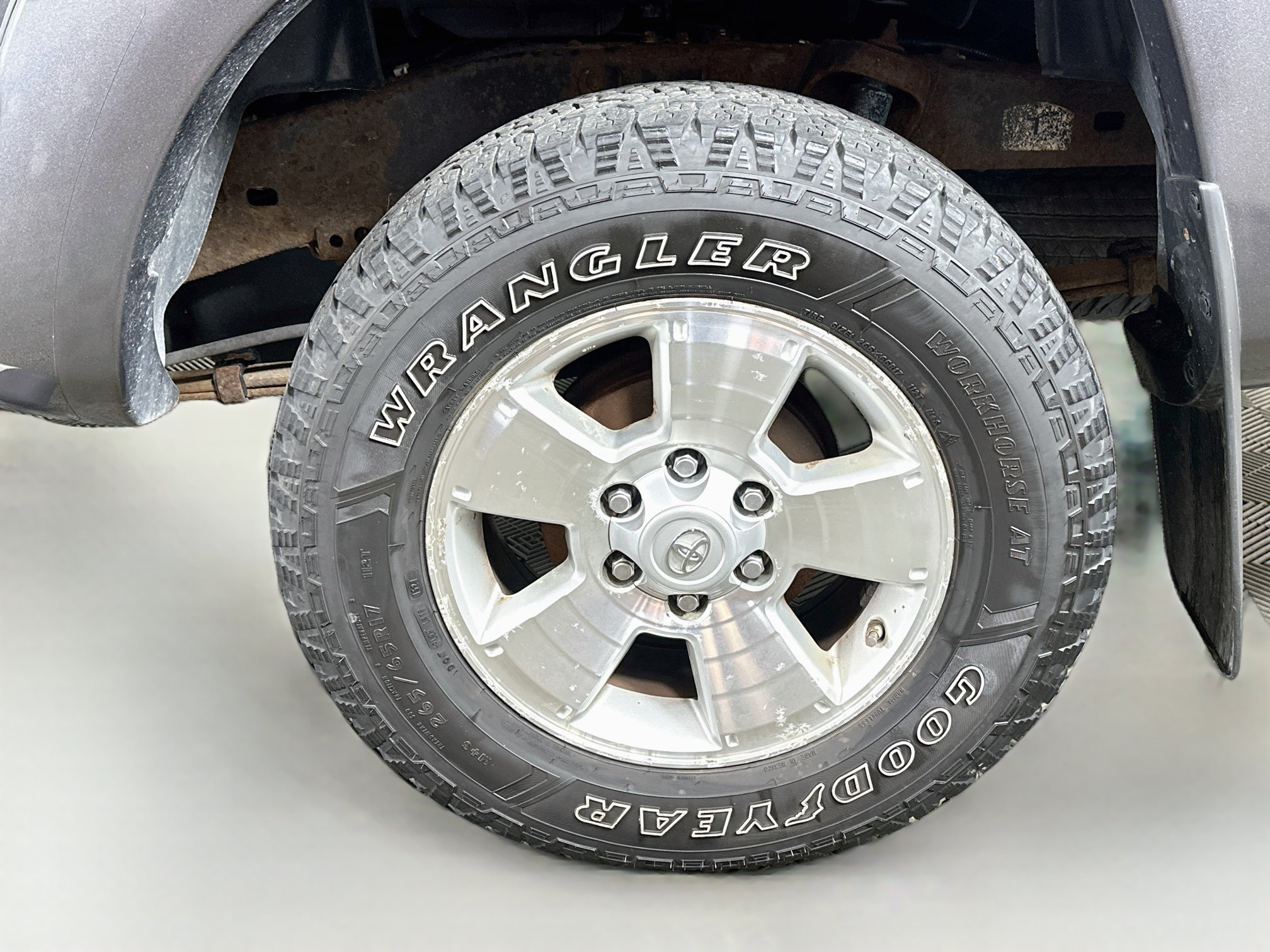 Used 2011 Toyota Tacoma PreRunner w/ TRD Sport Pkg RWD image 28