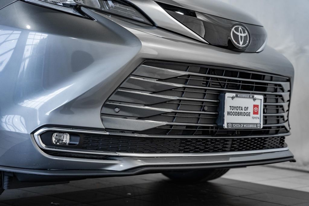 New 2026 Toyota Sienna Limited image 15