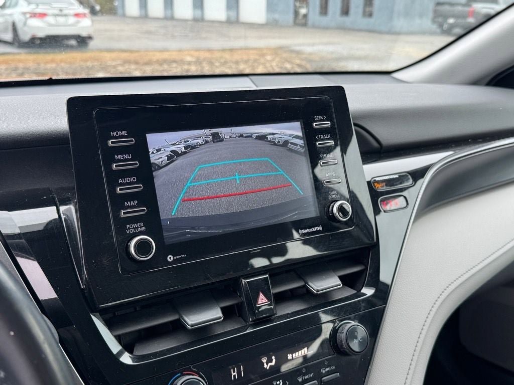 Used 2021 Toyota Camry SE FWD image 25