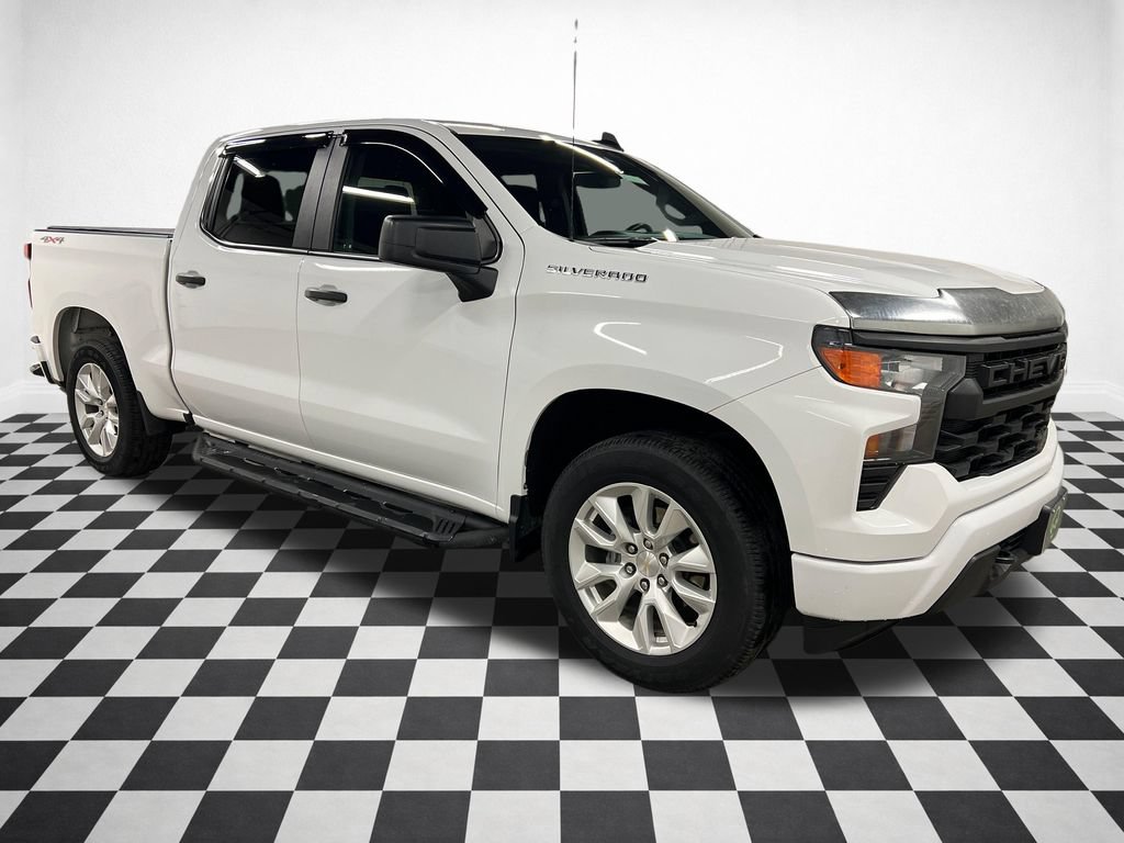 Certified 2023 Chevrolet Silverado 1500 Custom AWD/4WD image 1