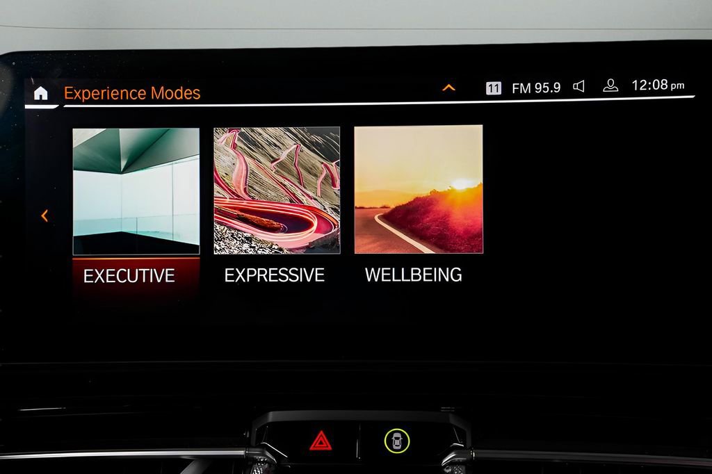 Used 2023 BMW M850i xDrive Coupe image 53