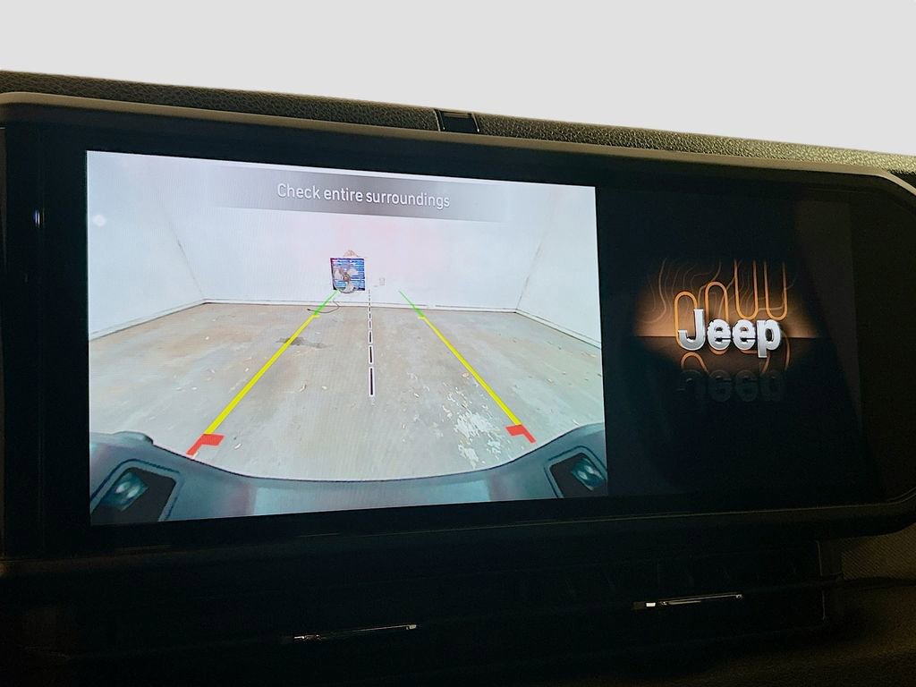 Used 2024 Jeep Gladiator Sport image 11