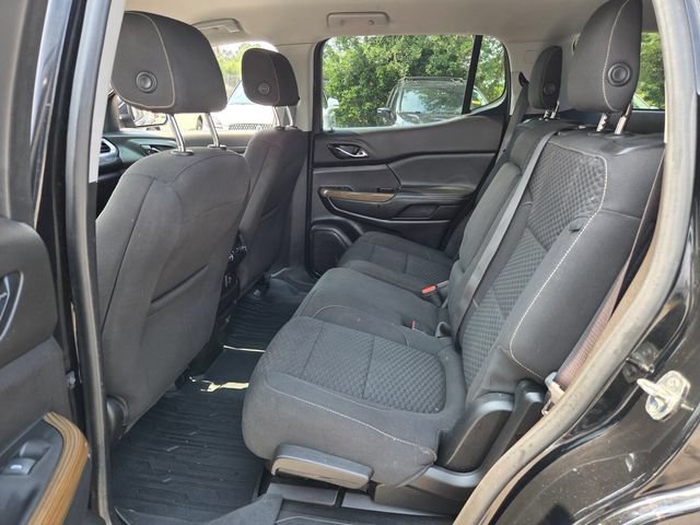 Used 2019 GMC Acadia SLE w/ LPO, Floor Liner Package FWD image 12