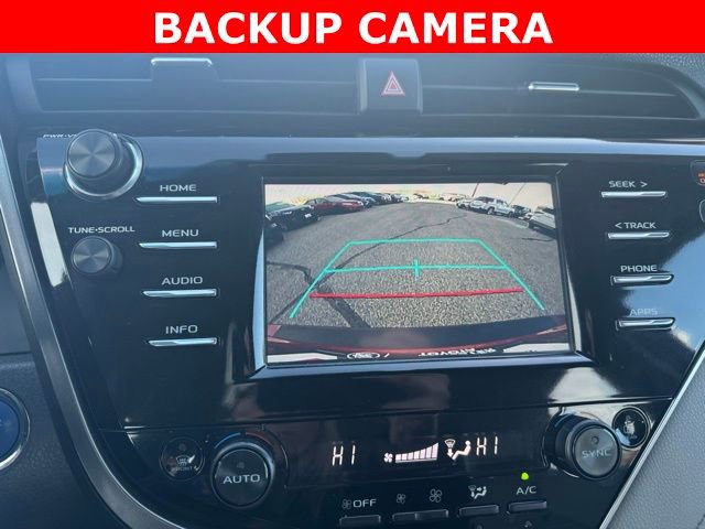 Certified 2018 Toyota Camry SE image 5