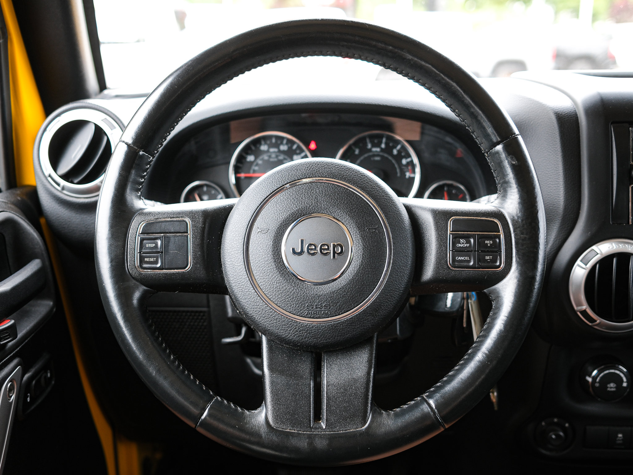 Used 2015 Jeep Wrangler Sahara AWD/4WD image 24