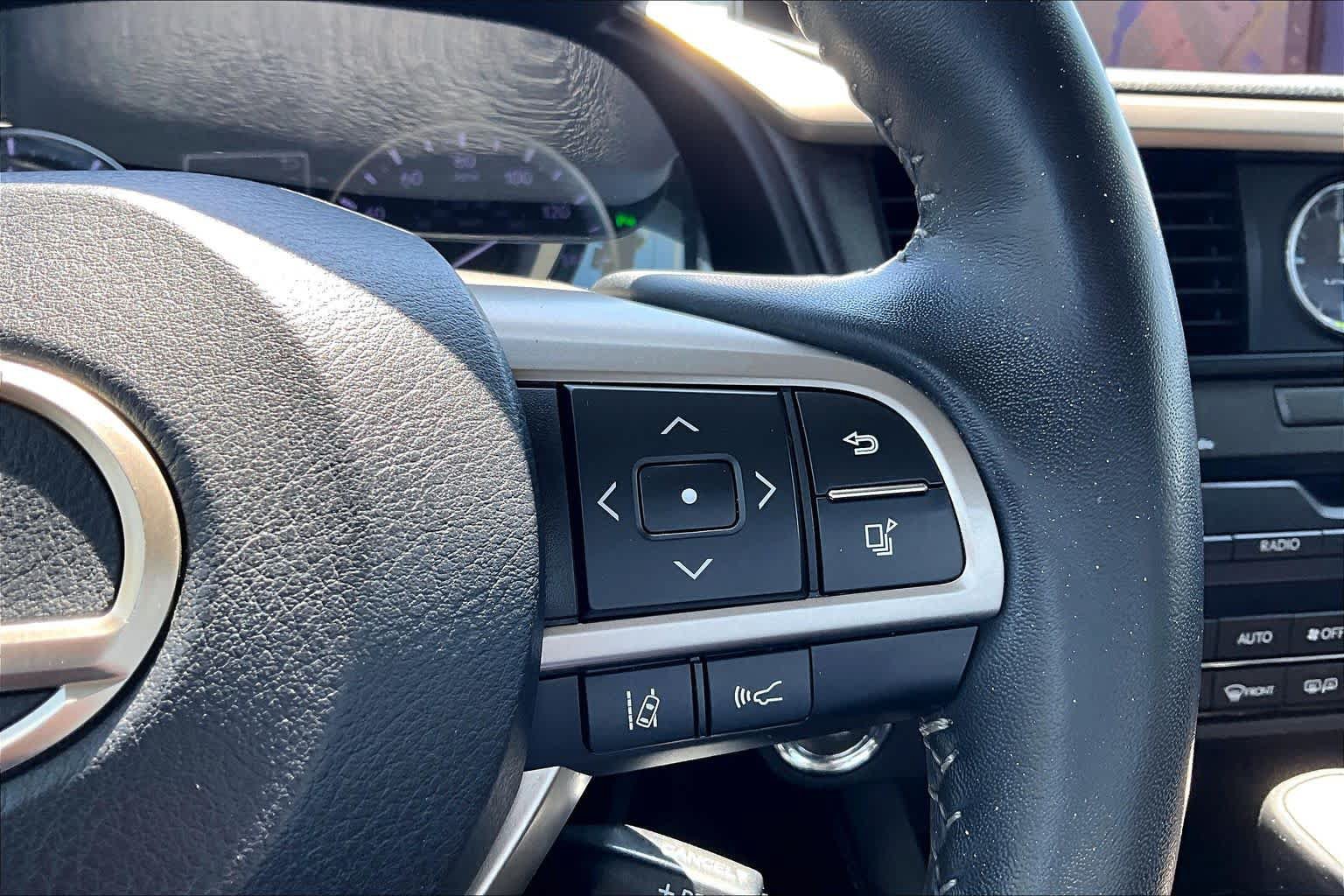Used 2019 Lexus RX 350 AWD w/ Navigation Package image 24