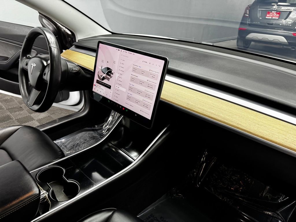 Used 2018 Tesla Model 3 Long Range AWD/4WD image 48