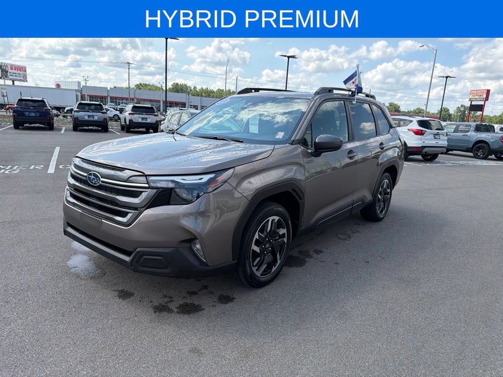 Certified 2025 Subaru Forester Premium AWD/4WD image 3