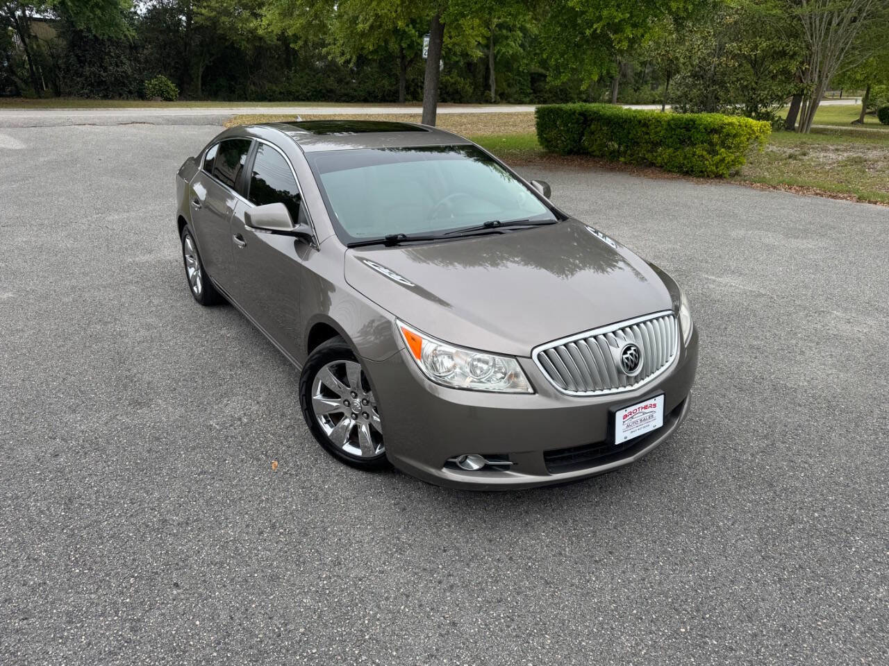 Used 2010 Buick LaCrosse CXL image 37