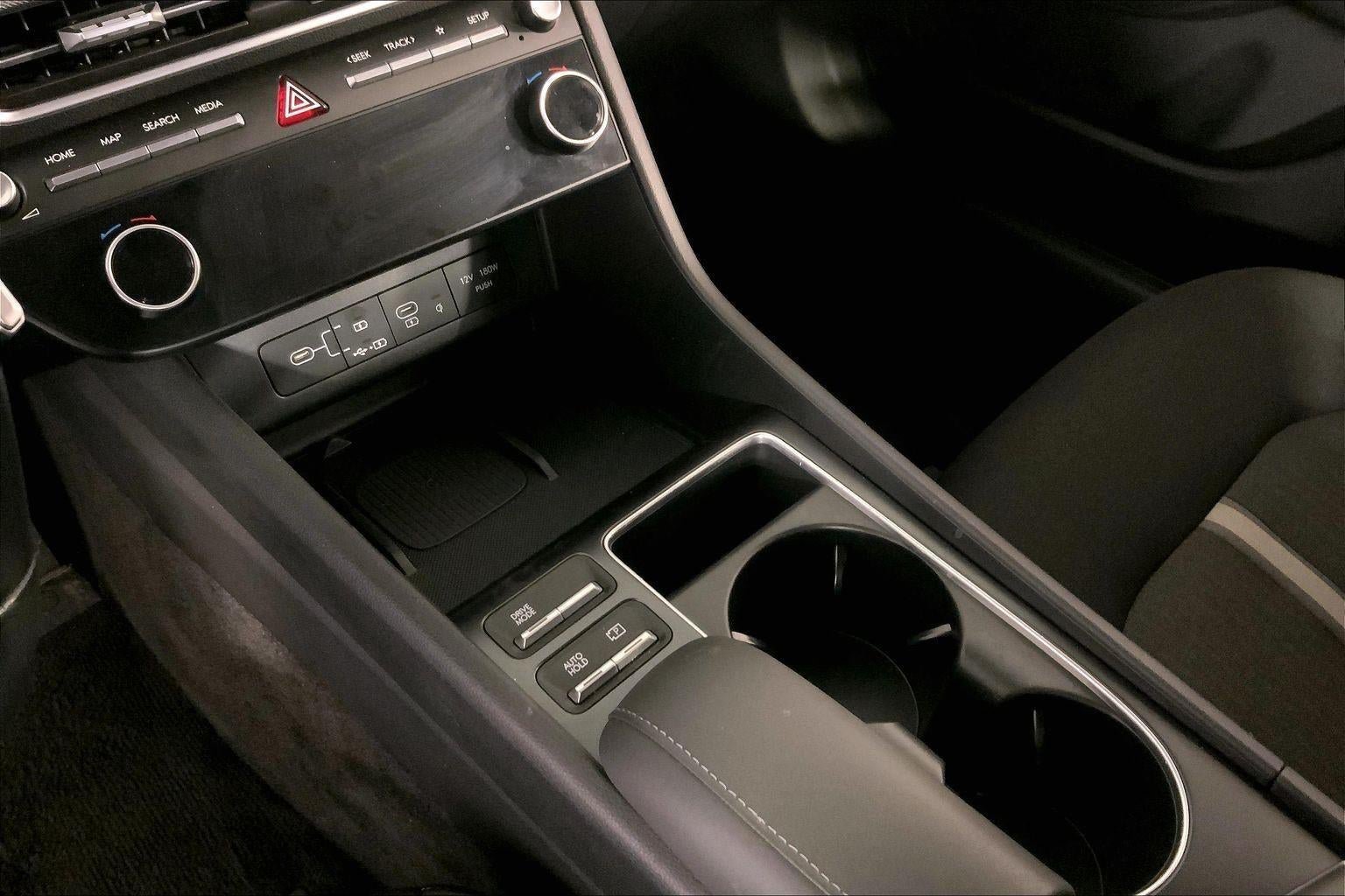 Used 2025 Hyundai Sonata SEL FWD image 17