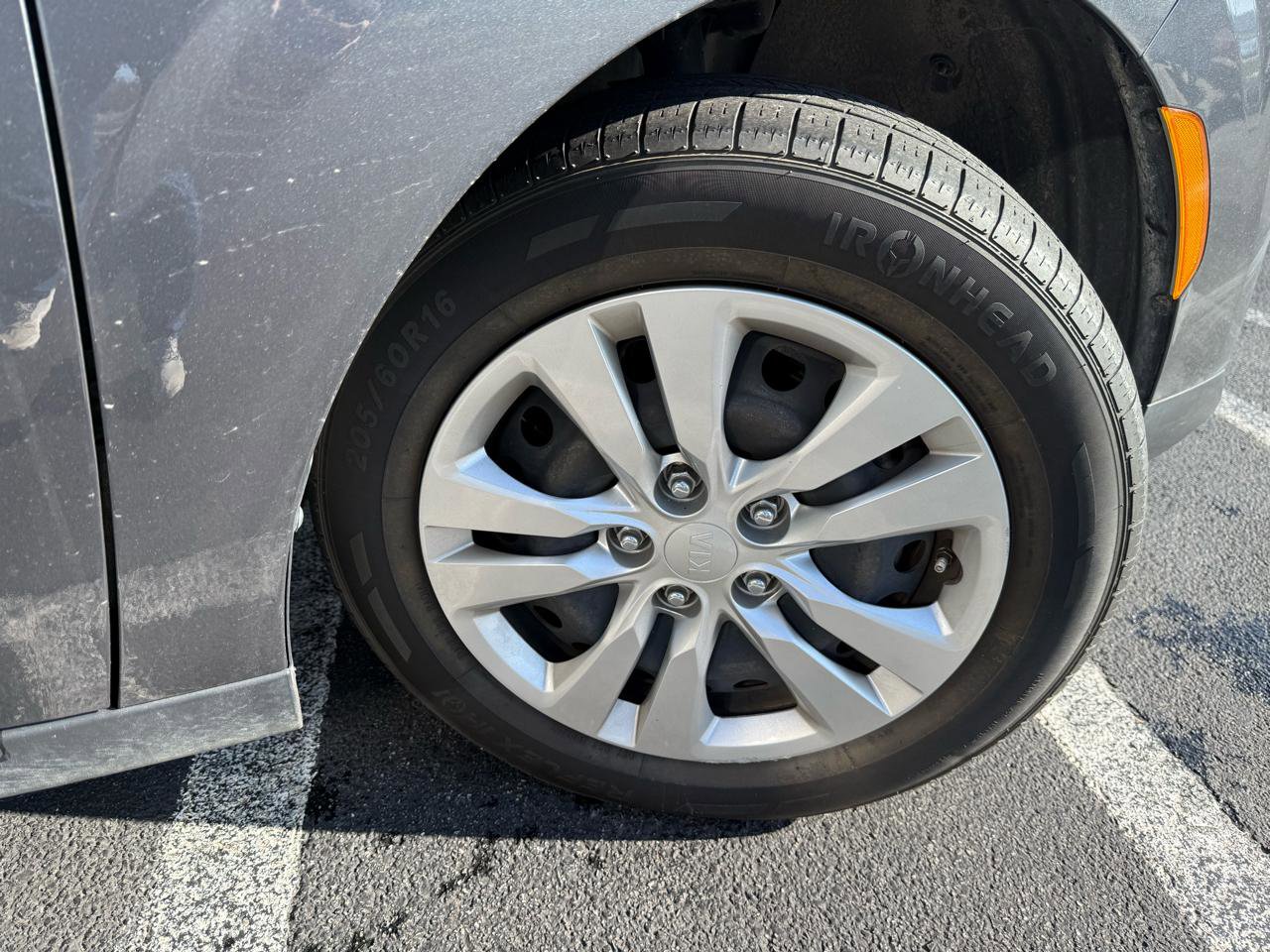 Used 2021 Kia Soul LX image 28