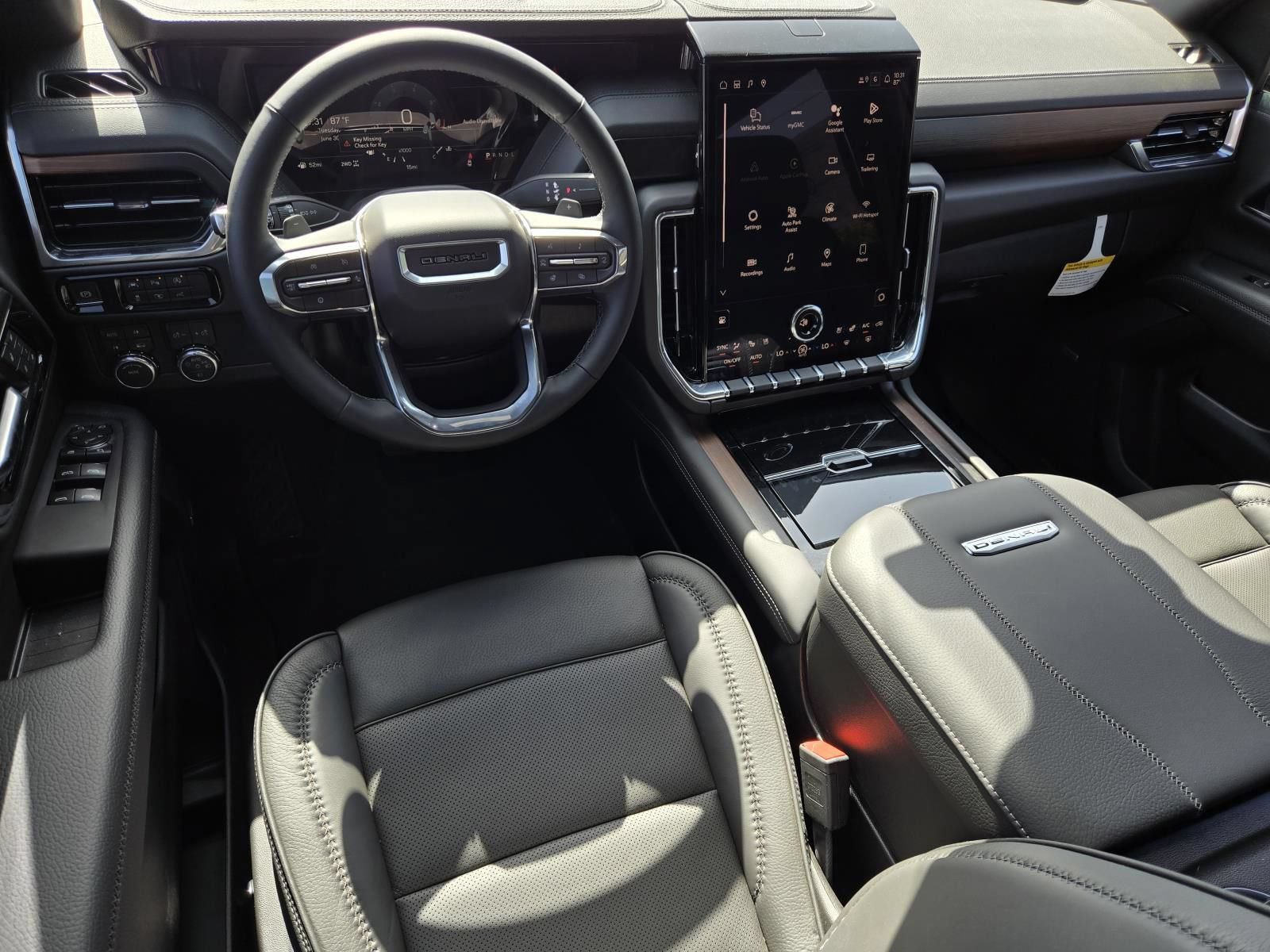 New 2026 GMC Yukon XL Denali w/ Sun & Power Step Package AWD/4WD image 7