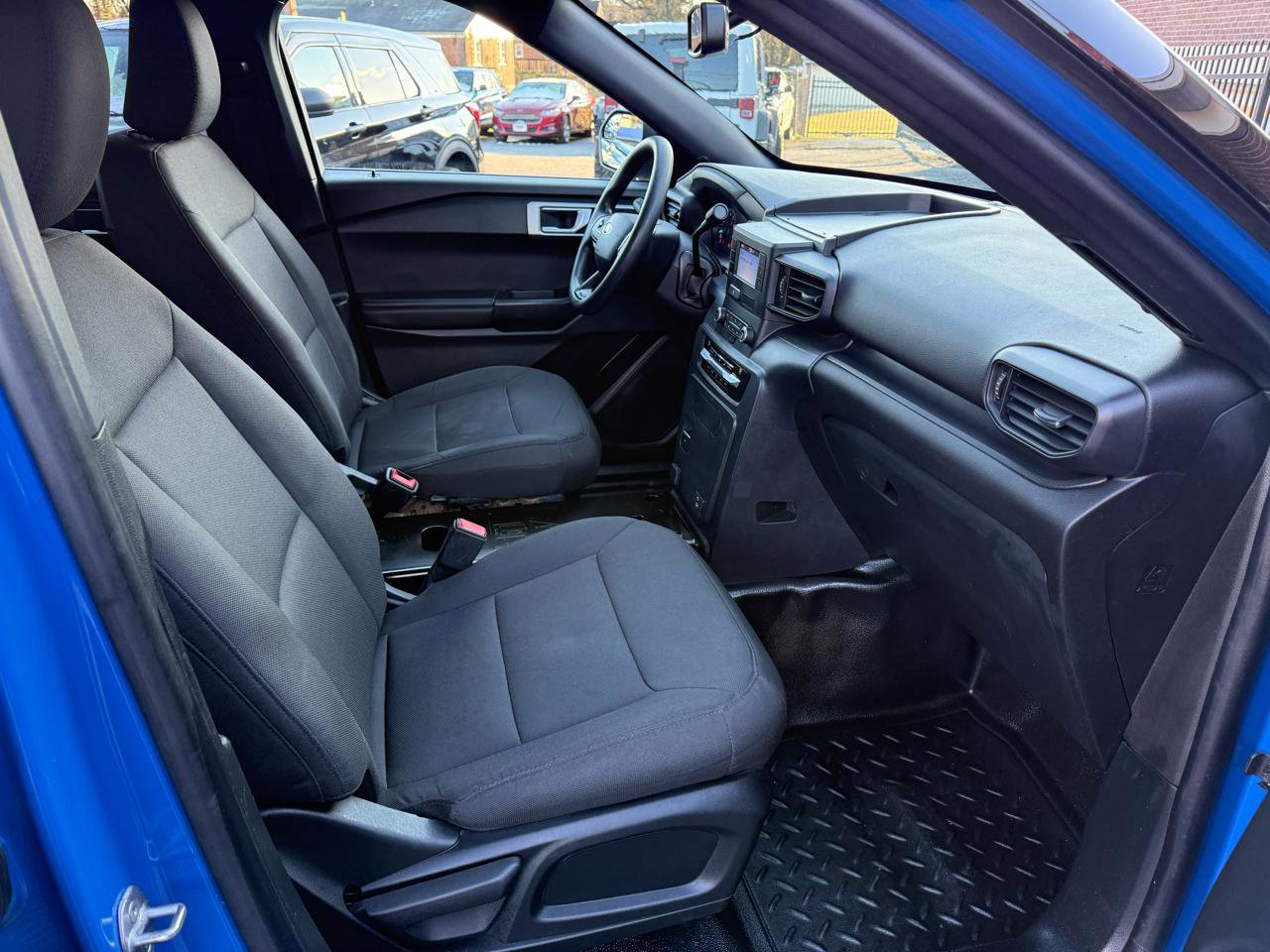 Used 2021 Ford Explorer AWD image 16