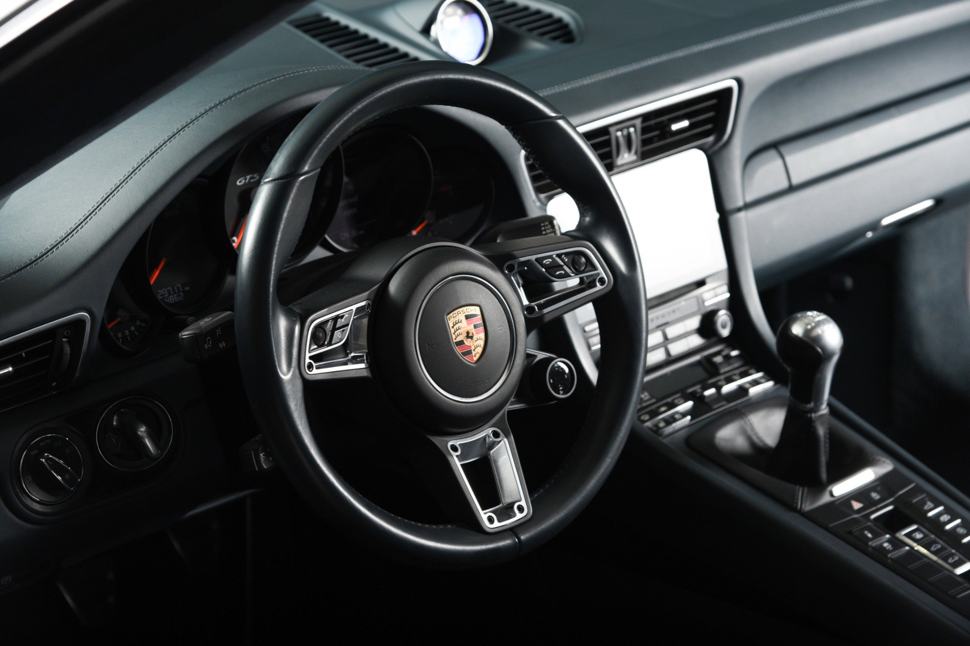 Used 2019 Porsche 911 Carrera GTS RWD image 5