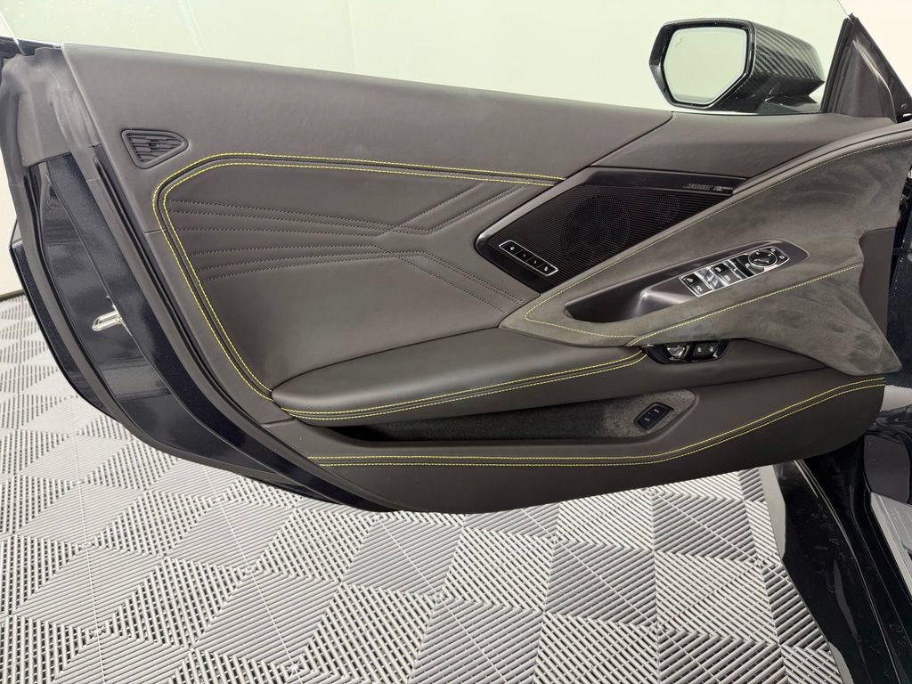 Used 2024 Chevrolet Corvette Z06 w/ Stealth Interior Trim Package RWD image 16