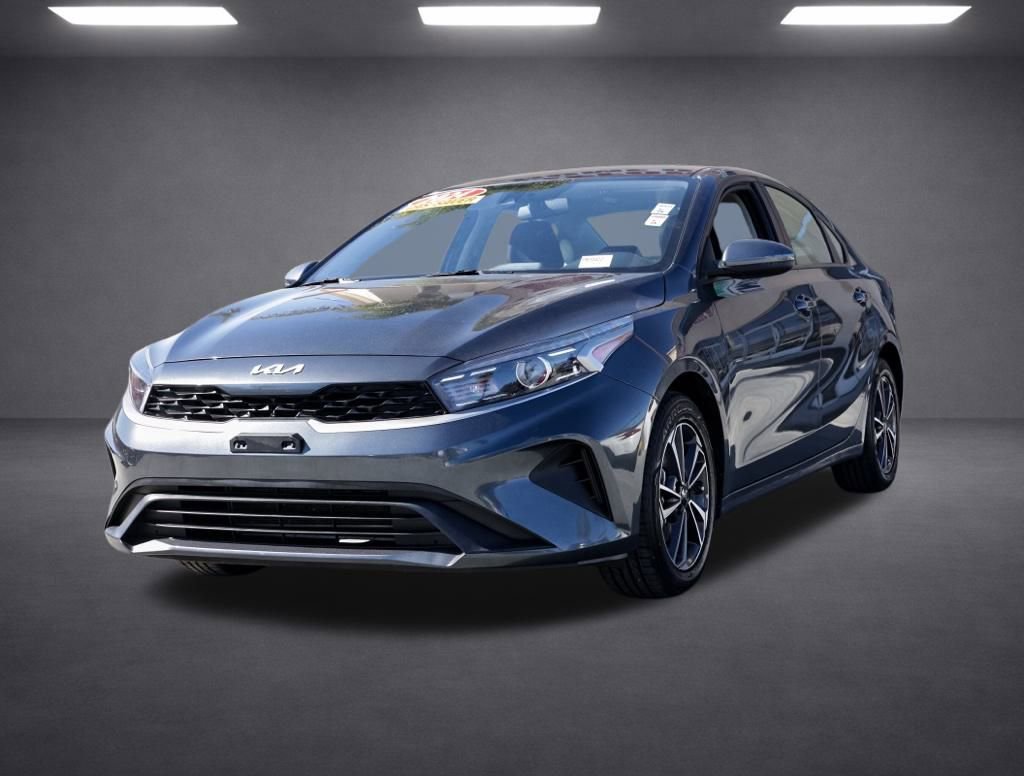 Used 2024 Kia Forte LXS image 8