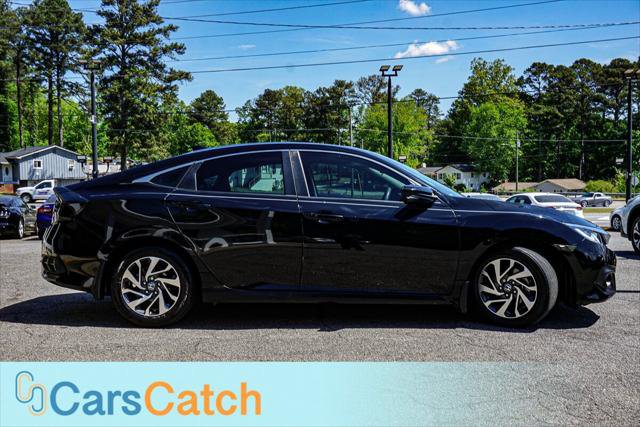 Used 2018 Honda Civic EX image 2