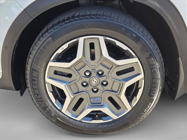 Used 2022 Hyundai Santa Fe Limited w/ Cargo Package image 22