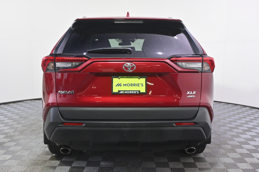 Used 2021 Toyota RAV4 XLE w/ Convenience Package AWD/4WD image 5