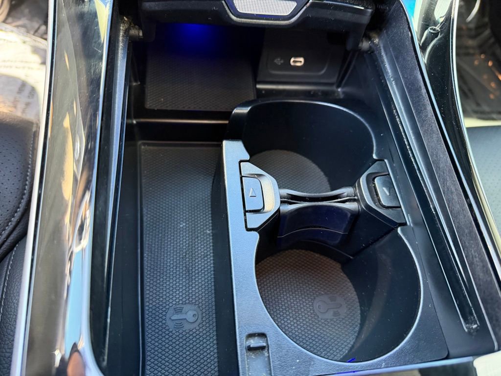 Used 2023 Mercedes-Benz C 300 Sedan image 25