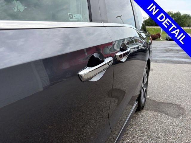 Used 2021 Honda Odyssey Touring image 25
