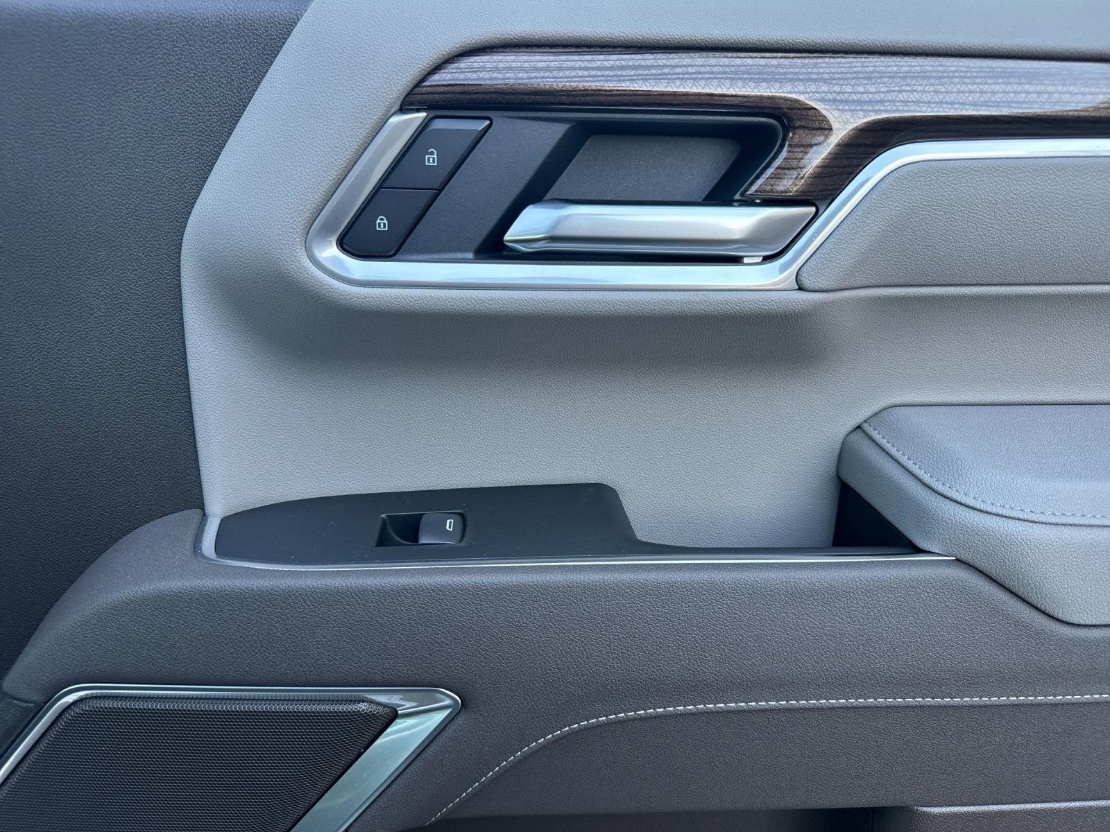 New 2026 Chevrolet Silverado 1500 LT w/ Safety Package image 18