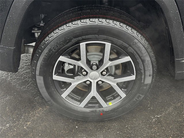 New 2025 Jeep Grand Cherokee L Limited w/ Luxury Tech Group II image 12