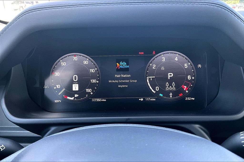 Certified 2025 Land Rover Defender 130 X-Dynamic SE AWD/4WD image 21