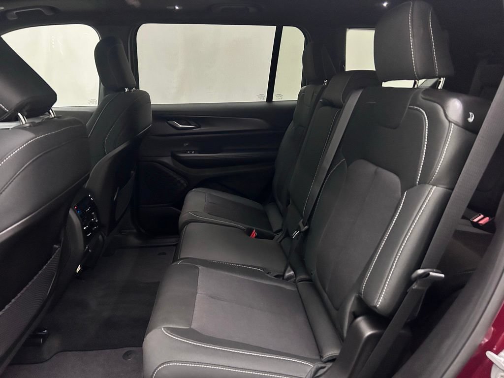 New 2026 Jeep Grand Cherokee L 4WD image 14