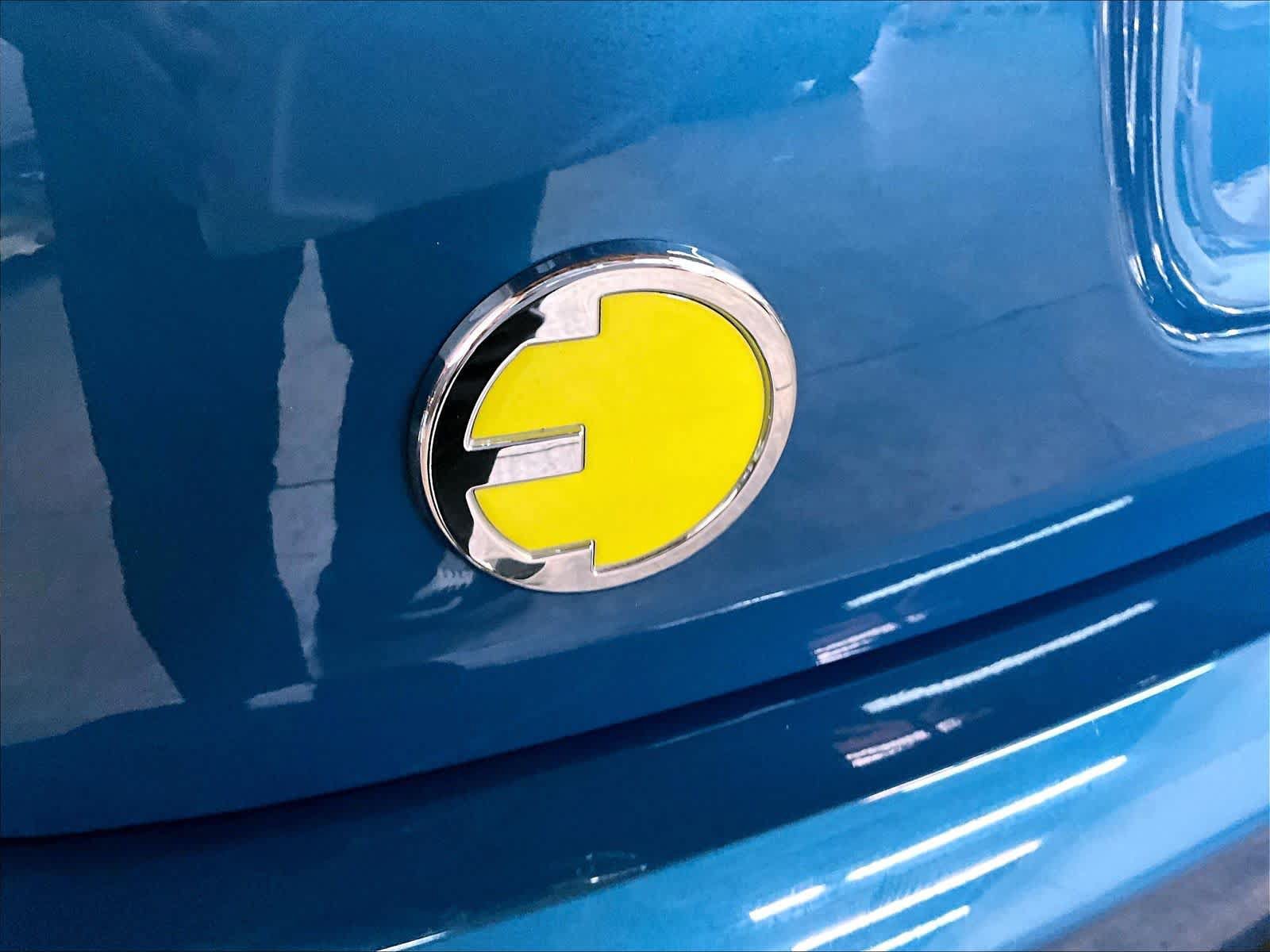 Used 2024 MINI Cooper SE FWD image 11