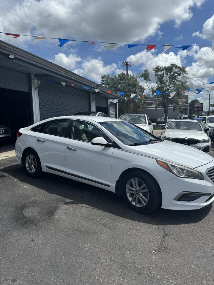 Used 2015 Hyundai Sonata SE FWD image 28