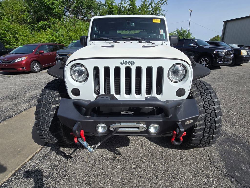 Used 2017 Jeep Wrangler Rubicon w/ Power Convenience Group AWD/4WD image 13