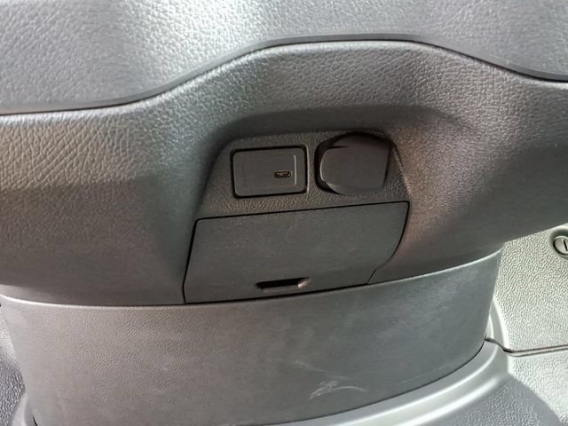 New 2025 Mercedes-Benz eSprinter 170 Cargo image 8
