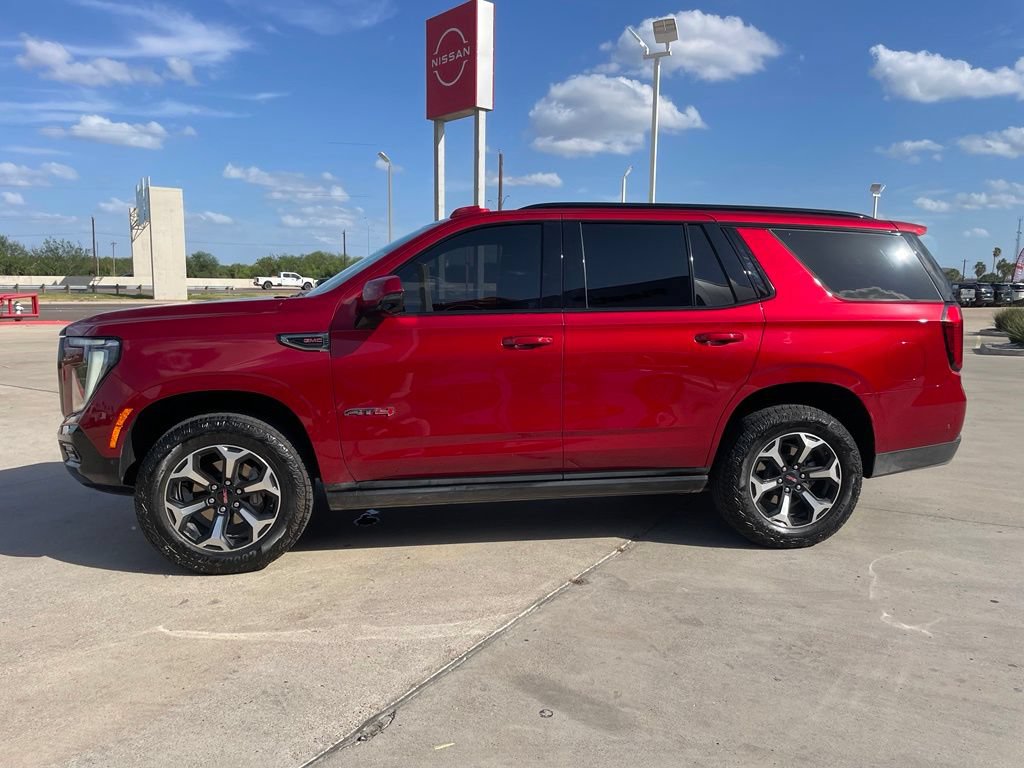 Used 2025 GMC Yukon AT4 w/ AT4 Premium Package AWD/4WD image 4